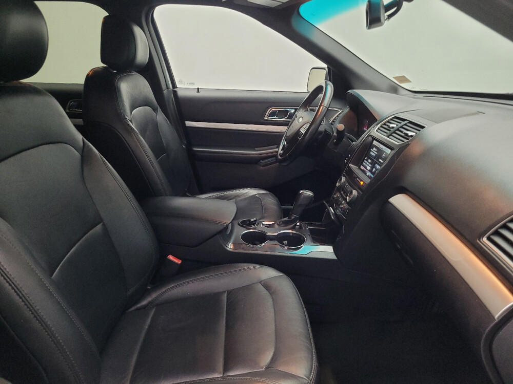 2016 Ford Explorer in Jackson, MS 39211 - 18063661 21