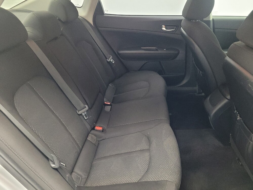 2018 Kia Optima in Memphis, TN 38128 - 18063695 19