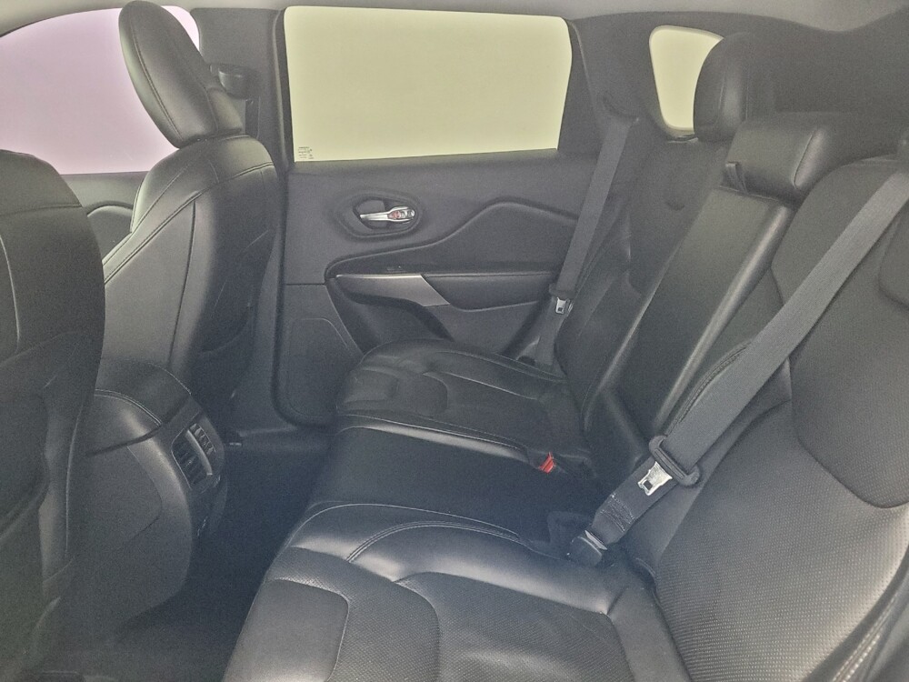 2021 Jeep Cherokee in Las Vegas, NV 89104 - 18063697 18