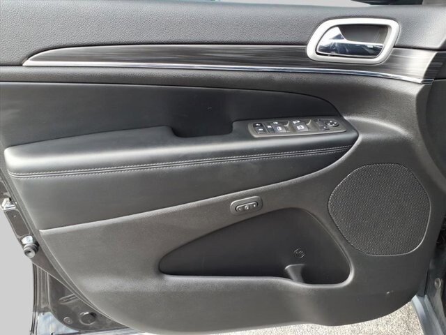 2022 Jeep Grand Cherokee in Winchester, VA 22602 - 18063702 18