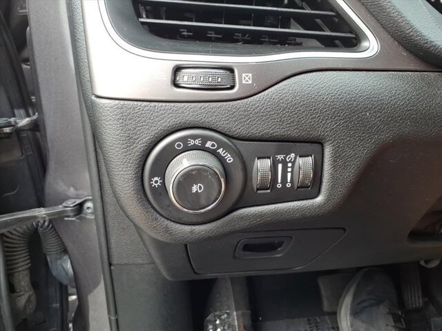 2019 Jeep Cherokee in Winchester, VA 22602 - 18063704 31