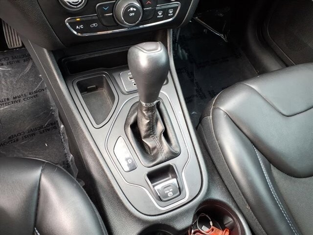 2019 Jeep Cherokee in Winchester, VA 22602 - 18063704 27