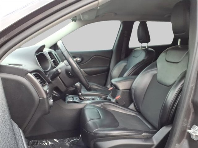 2019 Jeep Cherokee in Winchester, VA 22602 - 18063704 15