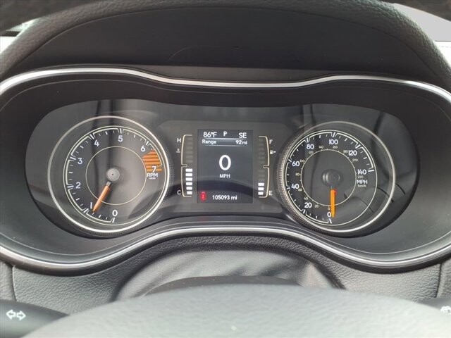 2019 Jeep Cherokee in Winchester, VA 22602 - 18063704 23