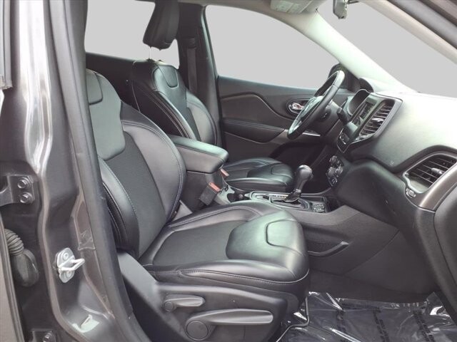 2019 Jeep Cherokee in Winchester, VA 22602 - 18063704 18