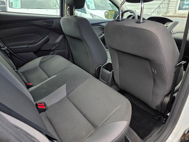 2012 Ford Focus in Blauvelt, NY 10913 - 18063705 48