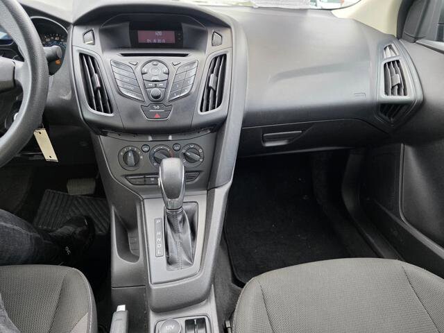 2012 Ford Focus in Blauvelt, NY 10913 - 18063705 16