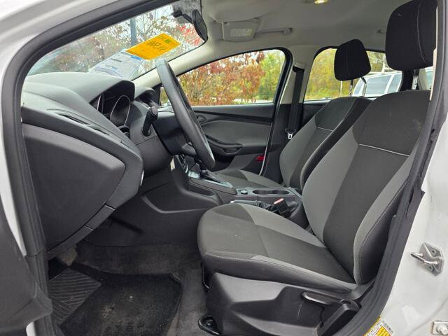 2012 Ford Focus in Blauvelt, NY 10913 - 18063705 11