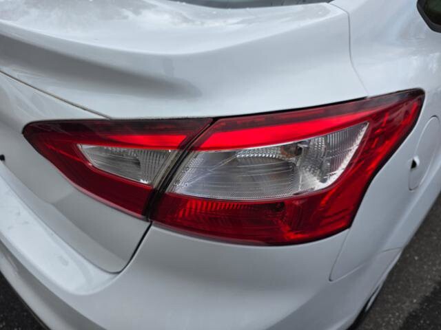 2012 Ford Focus in Blauvelt, NY 10913 - 18063705 45