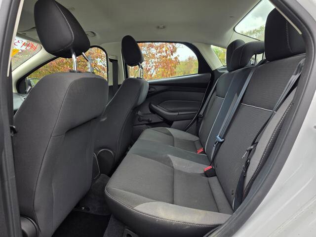 2012 Ford Focus in Blauvelt, NY 10913 - 18063705 29