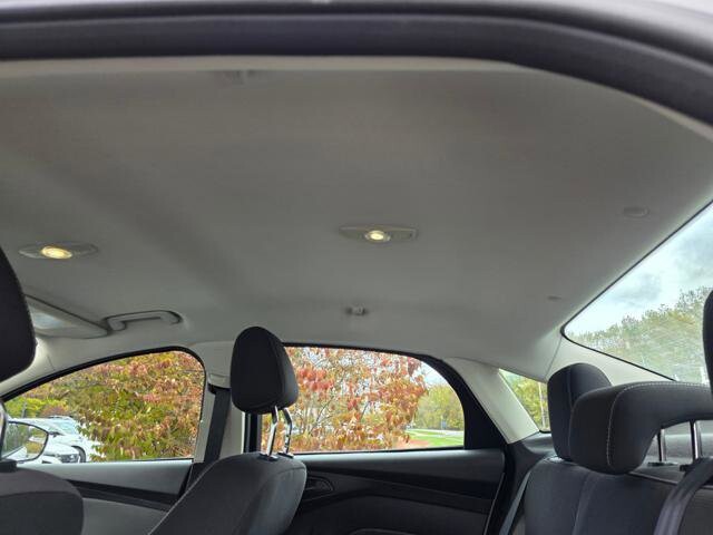 2012 Ford Focus in Blauvelt, NY 10913 - 18063705 27