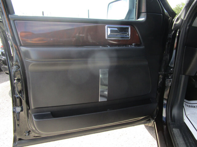 2017 Lincoln Navigator L in Tampa, FL 33604-6914 - 18063707 20