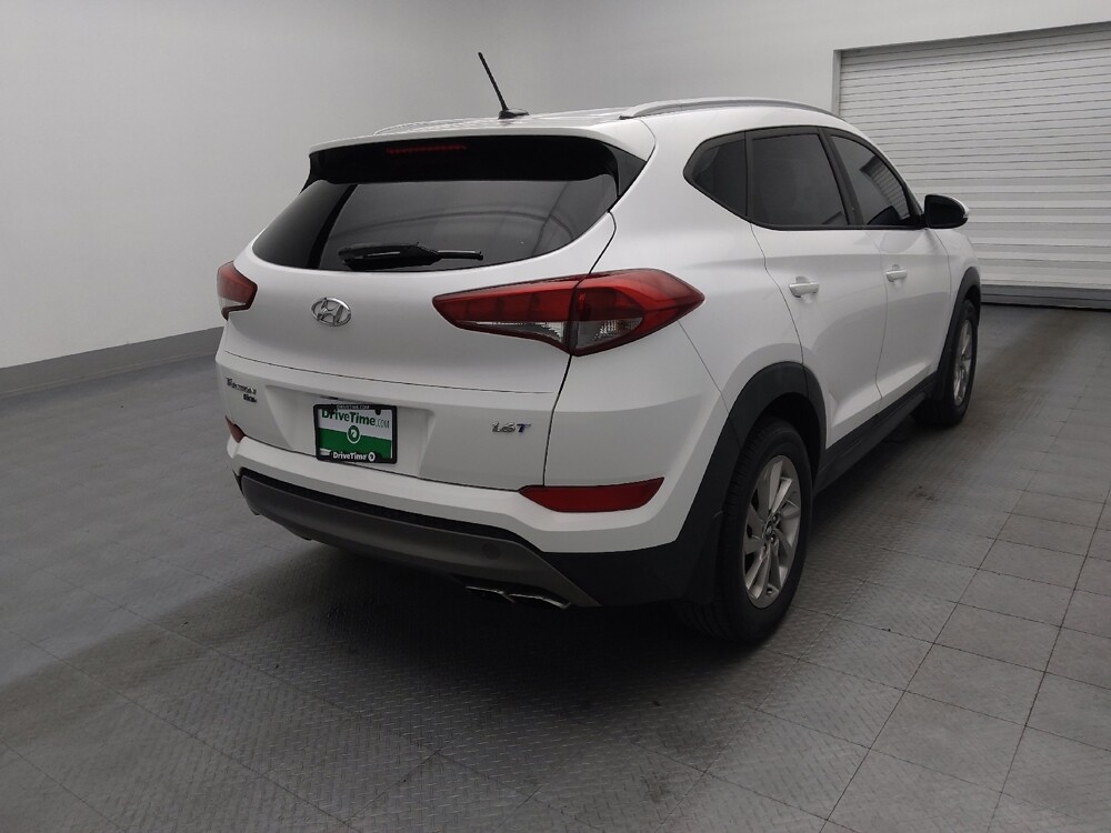 2016 Hyundai Tucson in Jacksonville, FL 32210 - 18063771 9