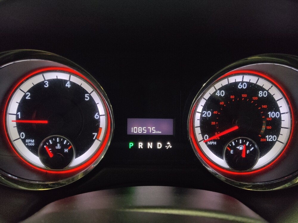 2015 Dodge Grand Caravan in Jacksonville, FL 32210 - 18063776 23