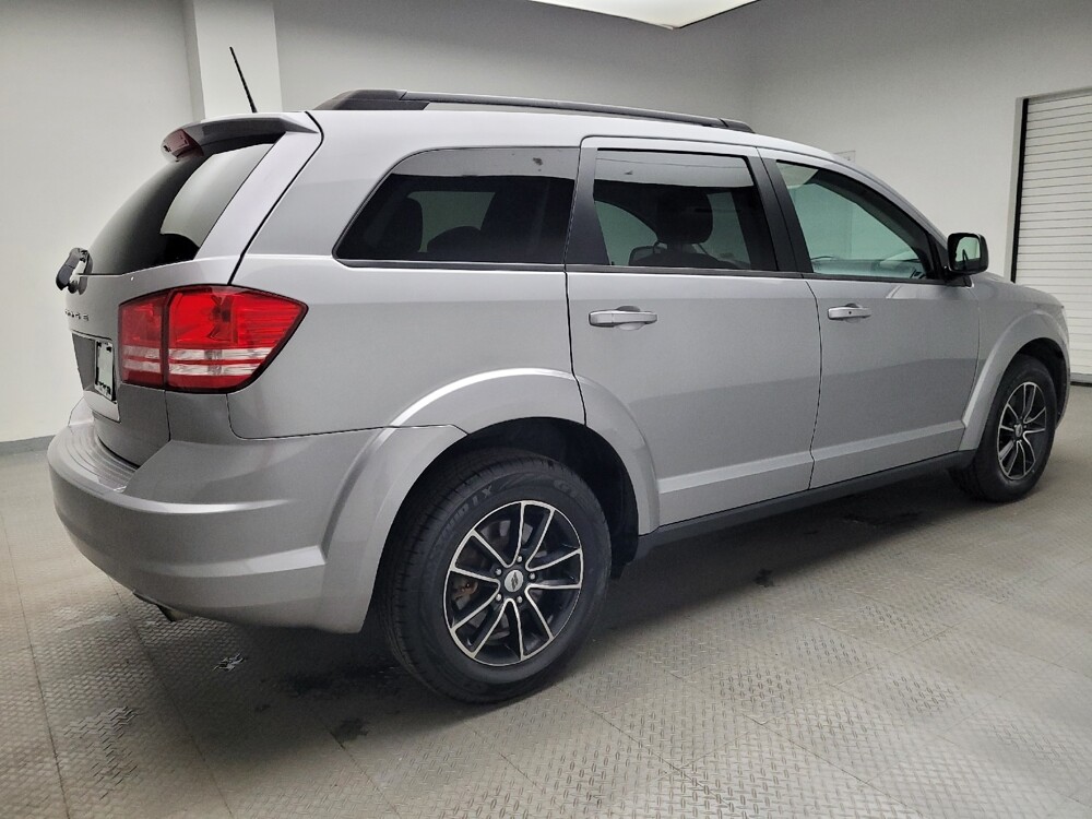 2018 Dodge Journey in Eastpointe, MI 48021 - 18063841 10