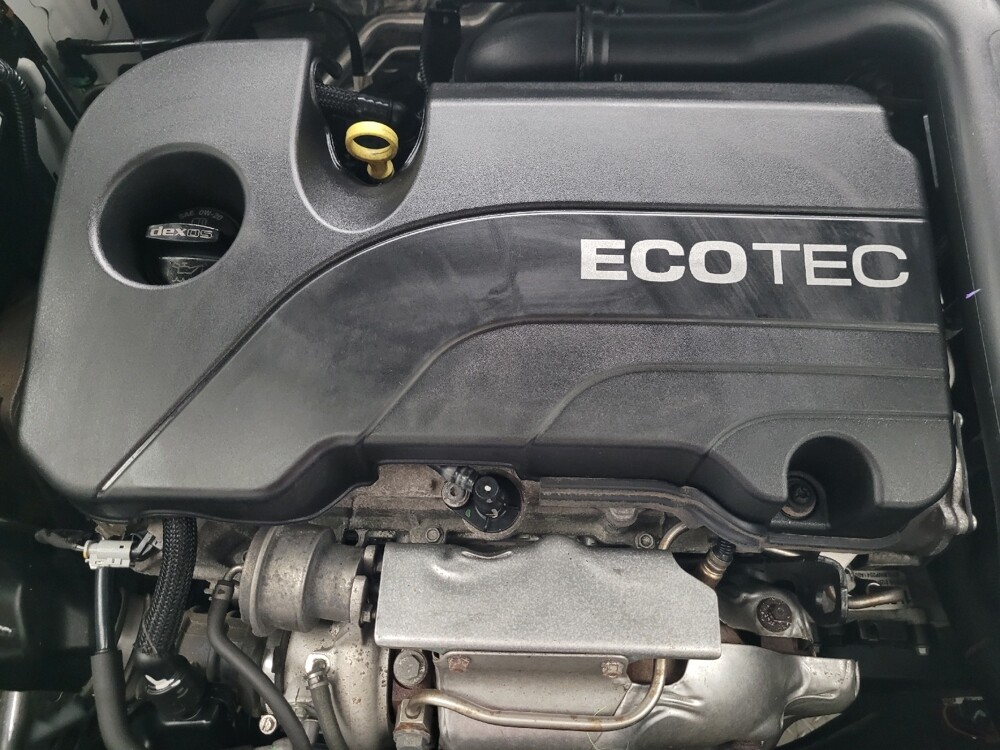 2022 Chevrolet Equinox in Eastpointe, MI 48021 - 18063843 30