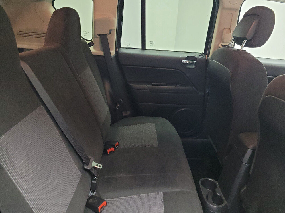 2015 Jeep Compass in Eastpointe, MI 48021 - 18063911 19