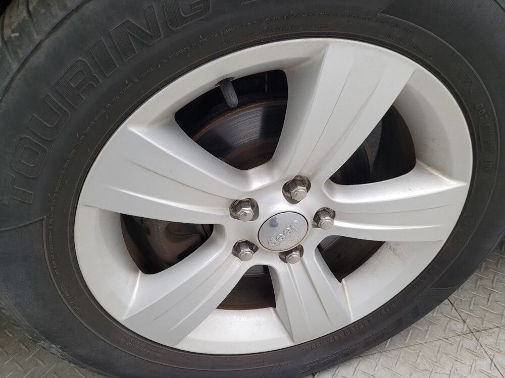 2015 Jeep Compass in Eastpointe, MI 48021 - 18063911 31