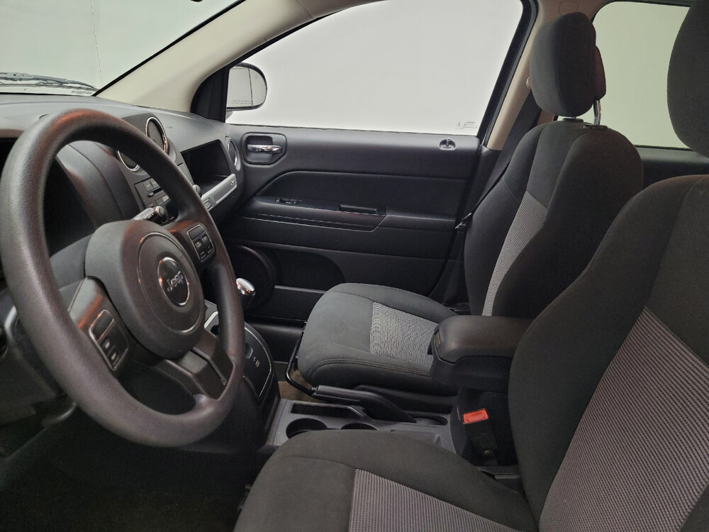 2015 Jeep Compass in Eastpointe, MI 48021 - 18063911 17