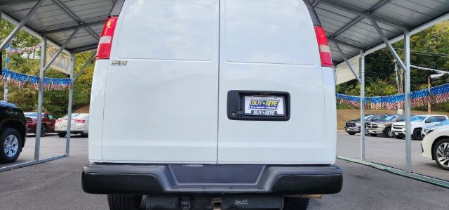 2015 Chevrolet Express 2500 in Barton, MD 21521 - 18063939 17