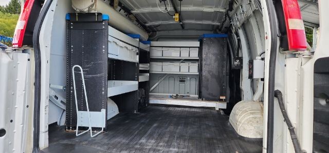 2015 Chevrolet Express 2500 in Barton, MD 21521 - 18063939 5