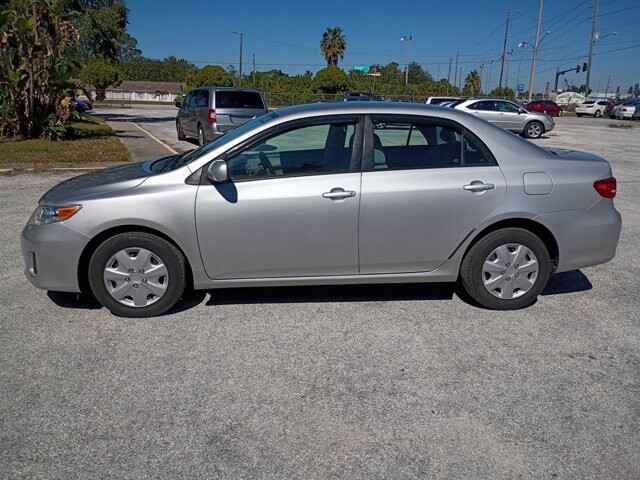 2011 Toyota Corolla in Hudson, FL 34669 - 18063953 5