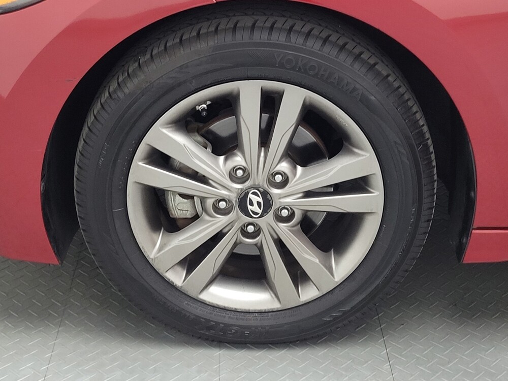 2017 Hyundai Elantra in Oklahoma City, OK 73139 - 18064001 31