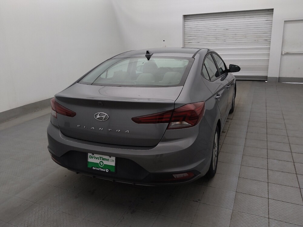 2019 Hyundai Elantra in Tampa, FL 33619 - 18064031 7