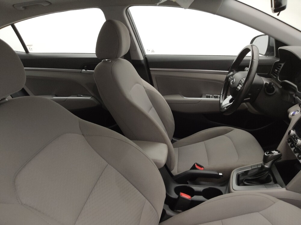 2019 Hyundai Elantra in Tampa, FL 33619 - 18064031 21