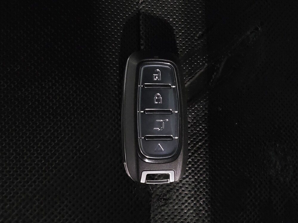 2018 Hyundai Sonata in Jacksonville, FL 32225 - 18064057 32