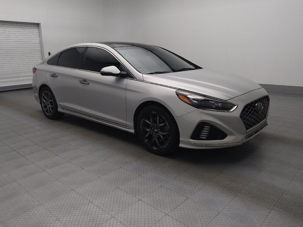 2018 Hyundai Sonata in Jacksonville, FL 32225 - 18064057 11