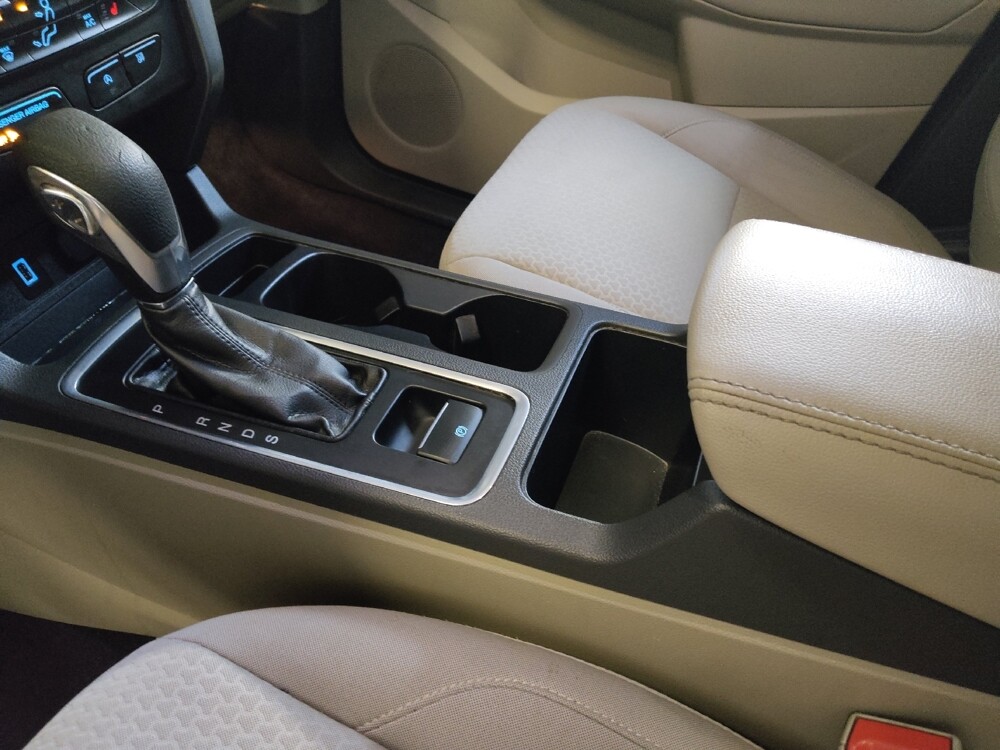 2018 Ford Escape in Columbia, SC 29210 - 18064095 26