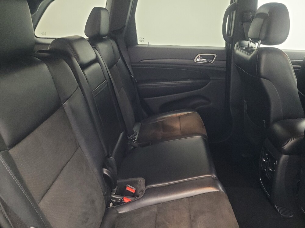 2020 Jeep Grand Cherokee in Mishawaka, IN 46545 - 18064180 19