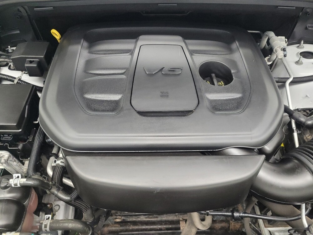 2020 Jeep Grand Cherokee in Mishawaka, IN 46545 - 18064180 30