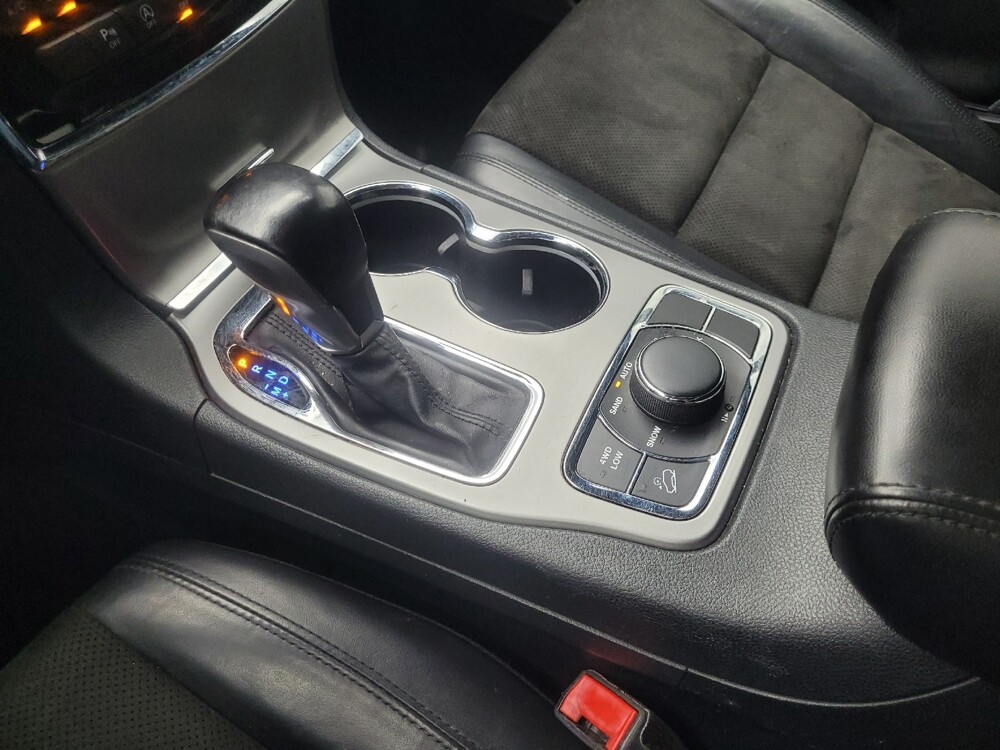 2020 Jeep Grand Cherokee in Mishawaka, IN 46545 - 18064180 26