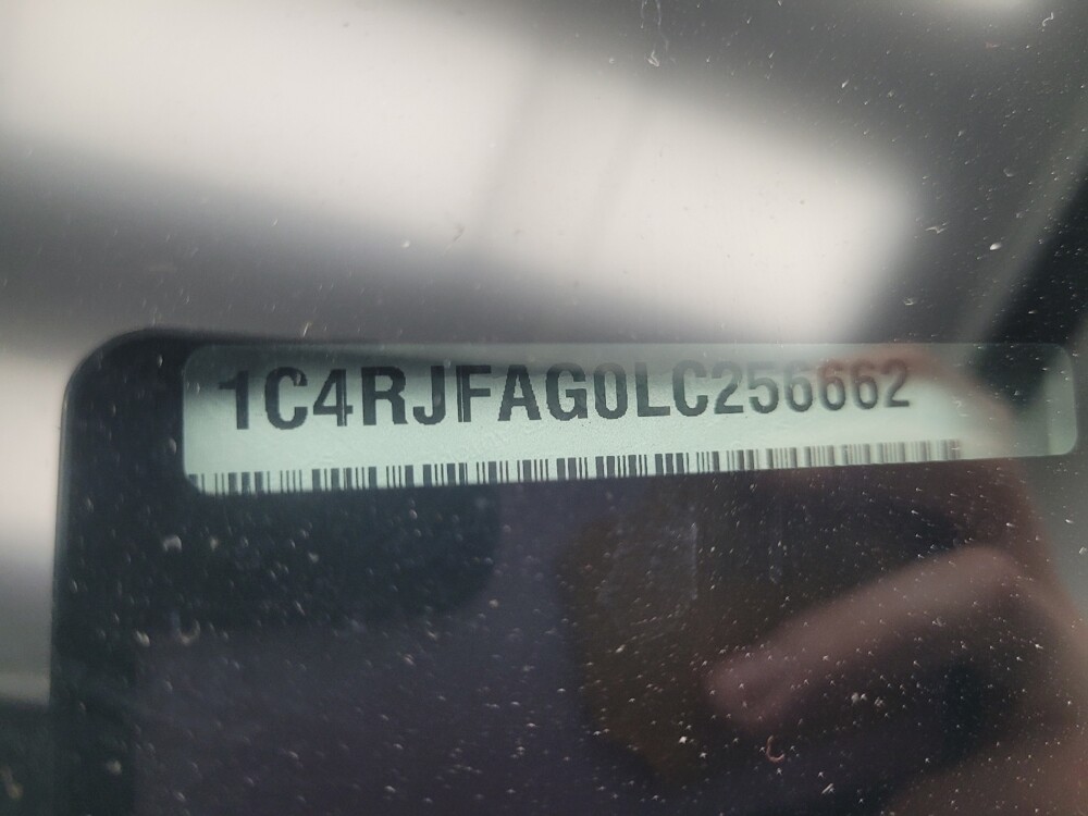 2020 Jeep Grand Cherokee in Mishawaka, IN 46545 - 18064180 33