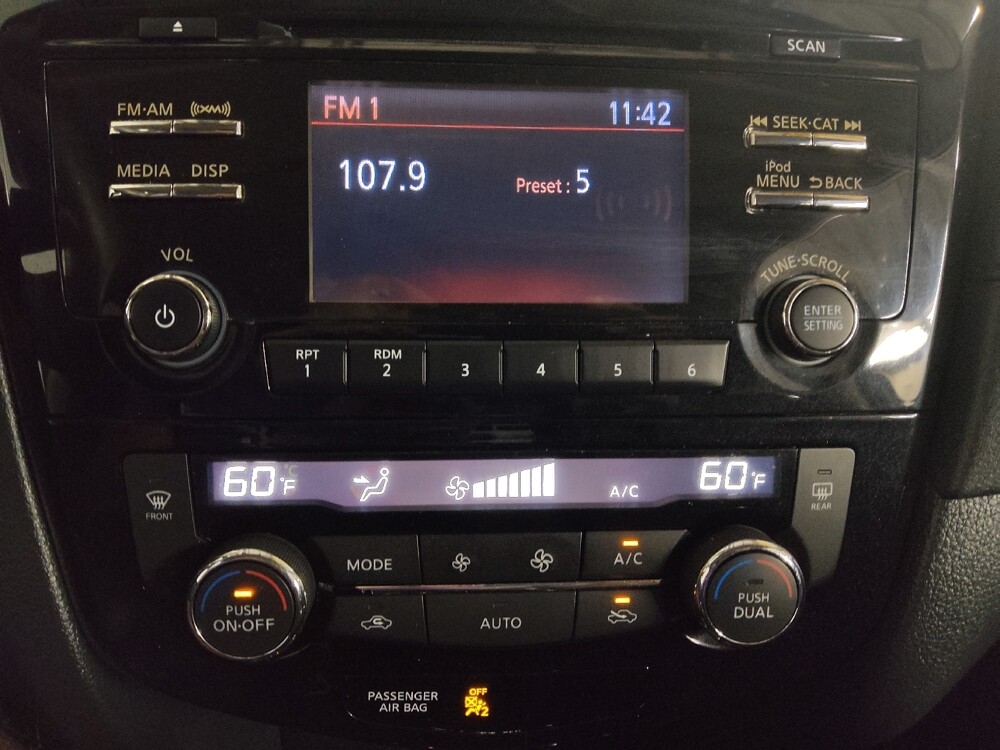 2017 Nissan Rogue in Macon, GA 31210 - 18064200 25