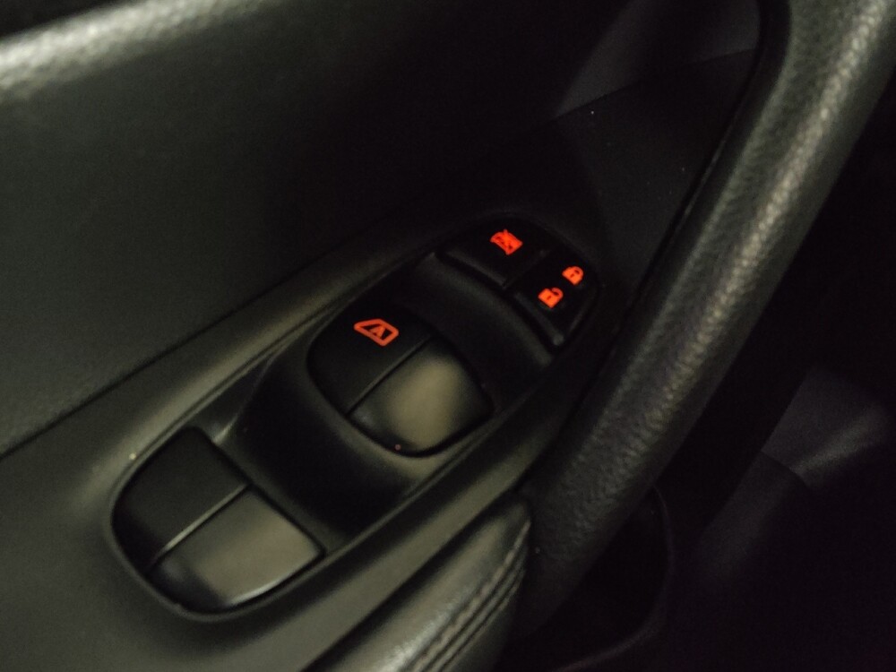 2017 Nissan Rogue in Macon, GA 31210 - 18064200 27