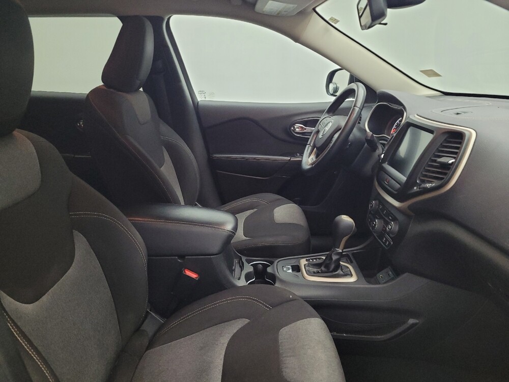 2014 Jeep Cherokee in Columbus, OH 43228 - 18064205 21