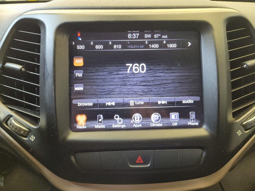 2014 Jeep Cherokee in Columbus, OH 43228 - 18064205 25