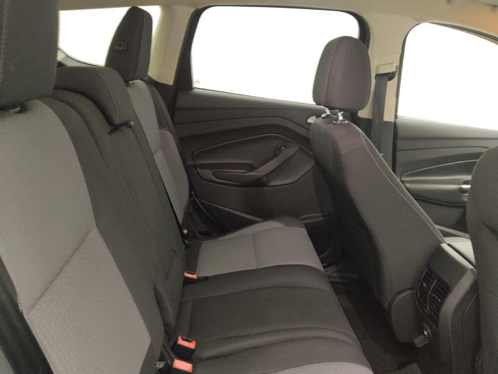 2017 Ford Escape in Tampa, FL 33619 - 18064253 19