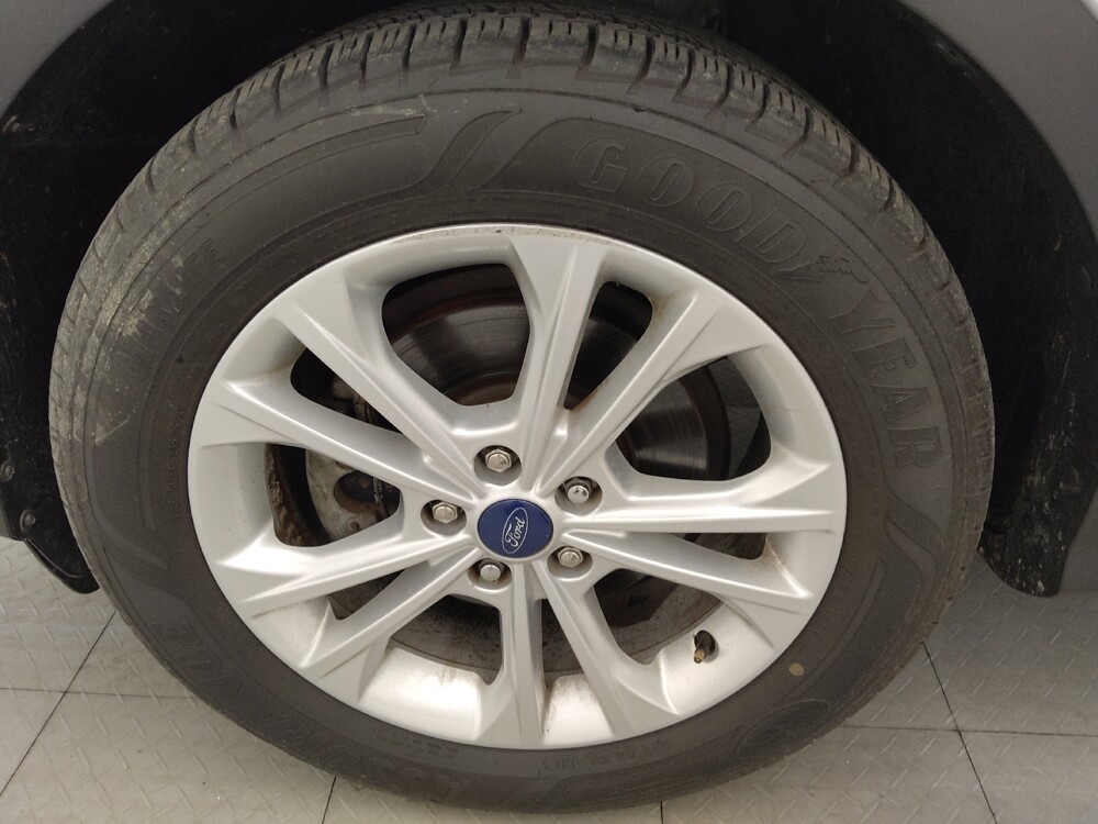 2017 Ford Escape in Tampa, FL 33619 - 18064253 31