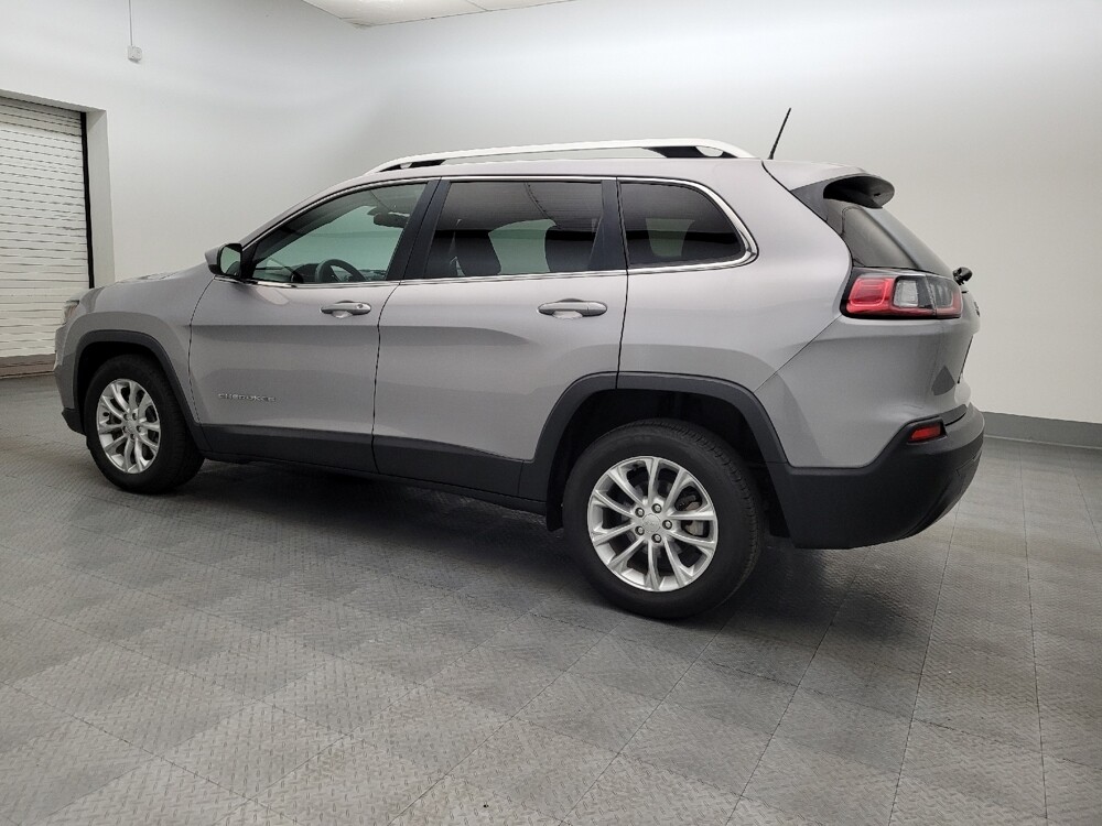 2019 Jeep Cherokee in Glendale, AZ 85301 - 18064288 3