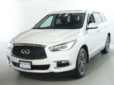 2019 INFINITI QX60 in Bedford, OH 44146