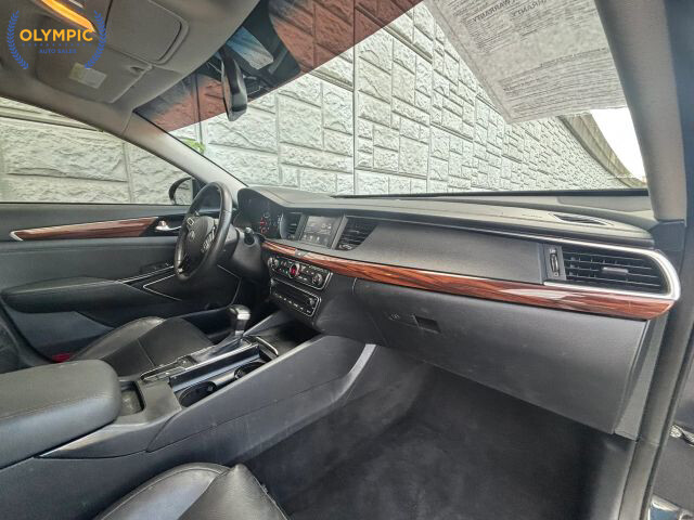 2018 Kia Cadenza in Decatur, GA 30032 - 18064354 19