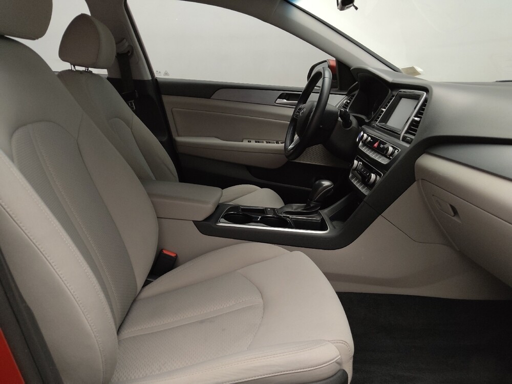 2018 Hyundai Sonata in Tulsa, OK 74145 - 18064407 21