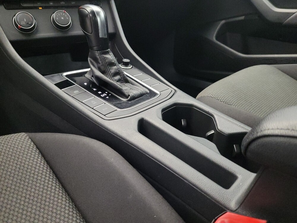 2019 Volkswagen Jetta in Mesa, AZ 85210 - 18064427 26