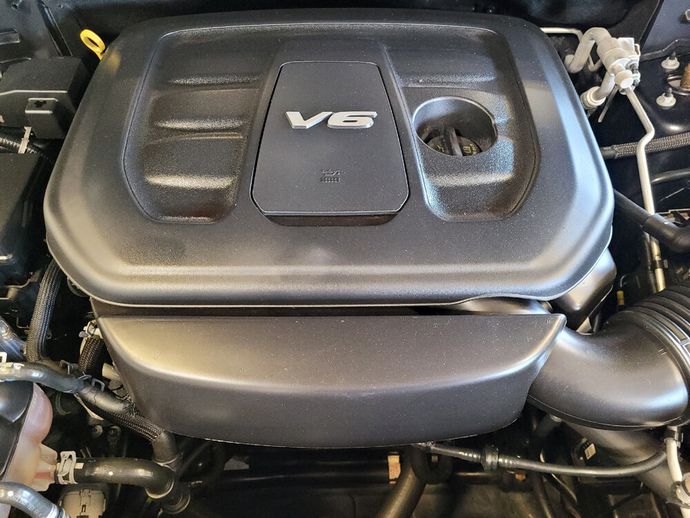 2018 Jeep Grand Cherokee in Sanford, FL 32773 - 18064448 30