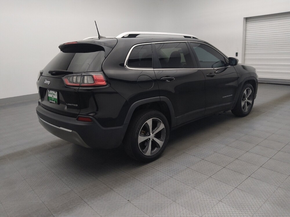 2019 Jeep Cherokee in Lauderdale Lakes, FL 33313 - 18064462 10