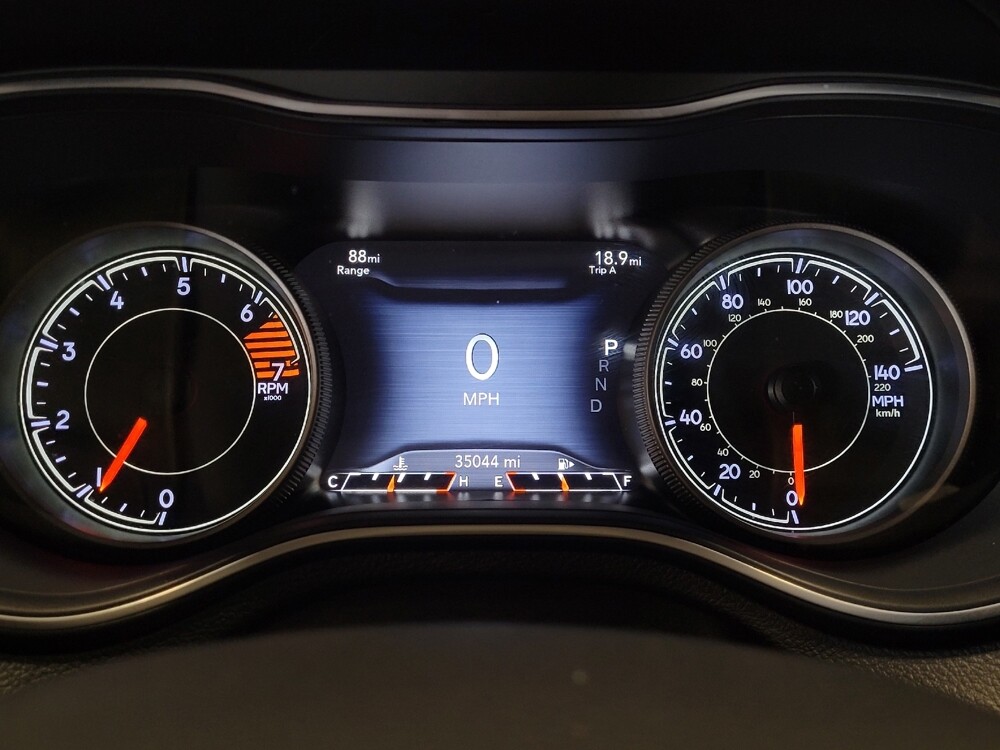 2019 Jeep Cherokee in Lauderdale Lakes, FL 33313 - 18064462 23